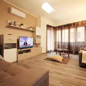 https://large-3br-eur-apartment.it-romehotels.com